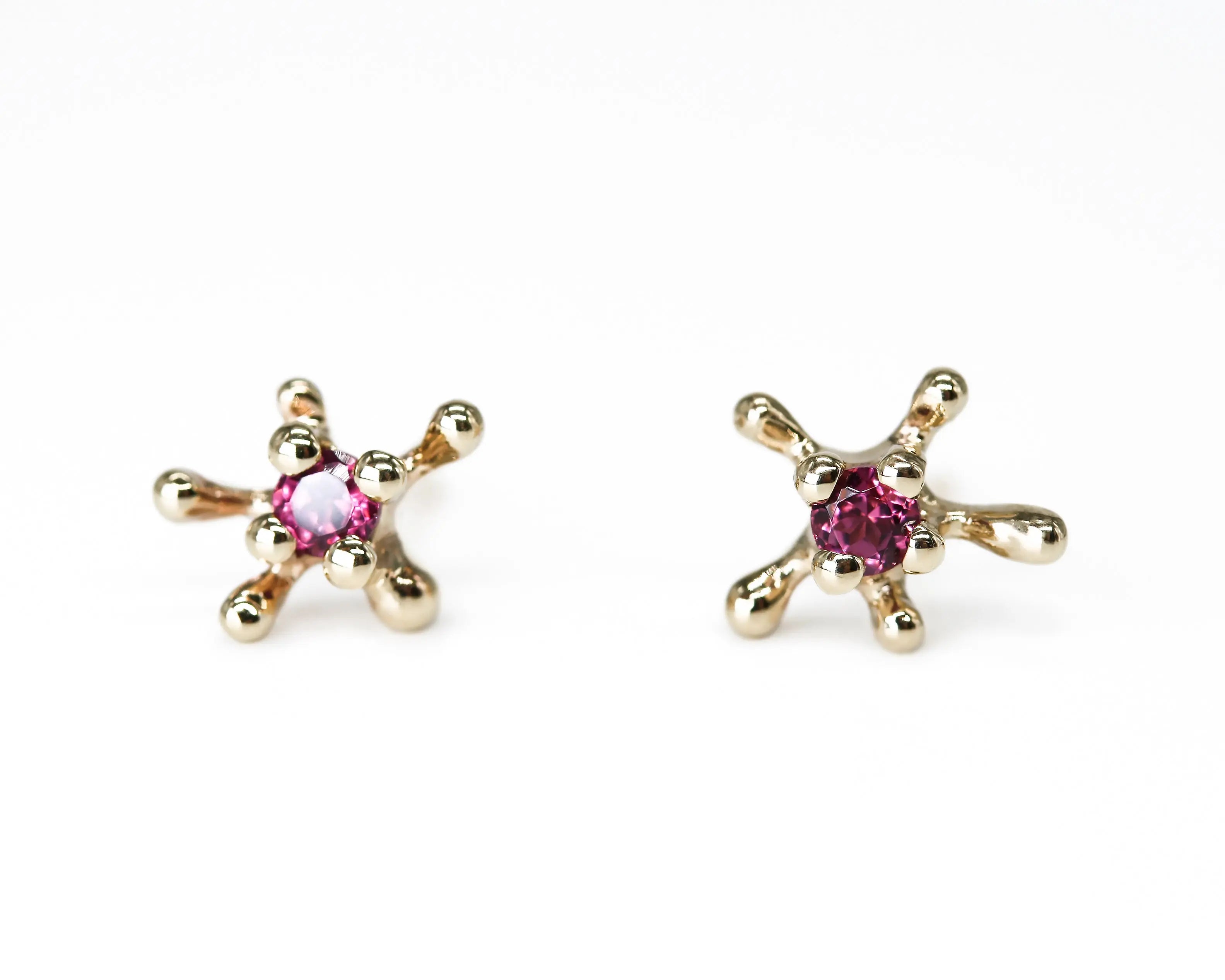 עגילי גלורי קורל Yael Pilo | Handcrafted Creations