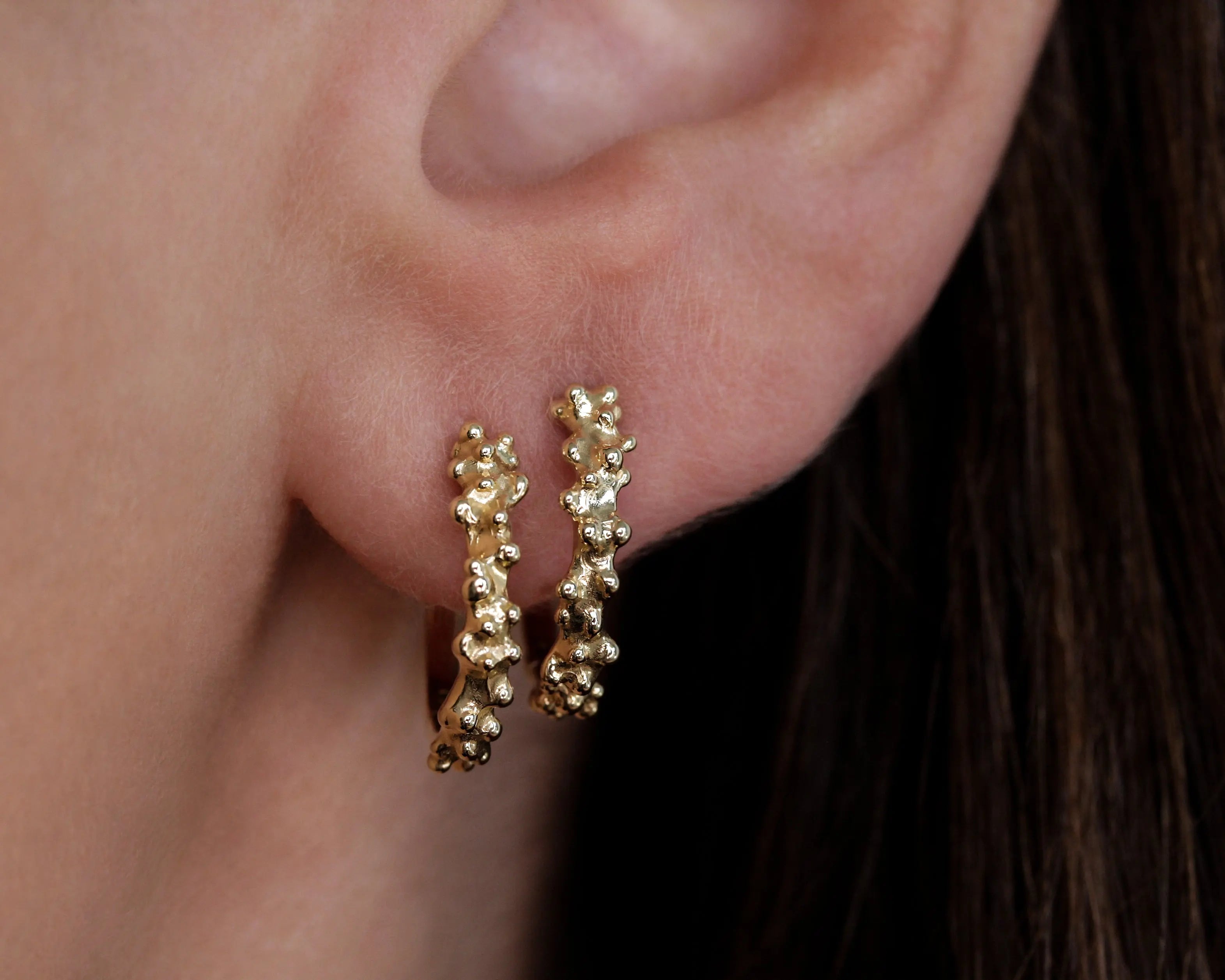 עגילי חישוק מארה Yael Pilo | Handcrafted Creations