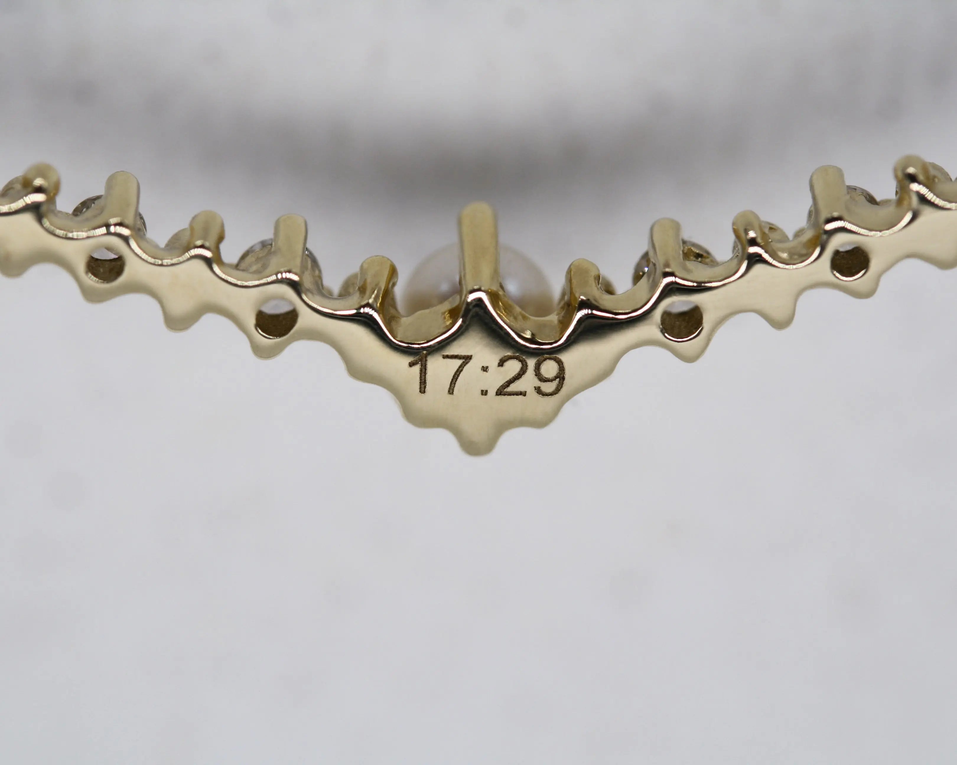 שרשרת תשעה ירחי לידה Yael Pilo | Handcrafted Creations