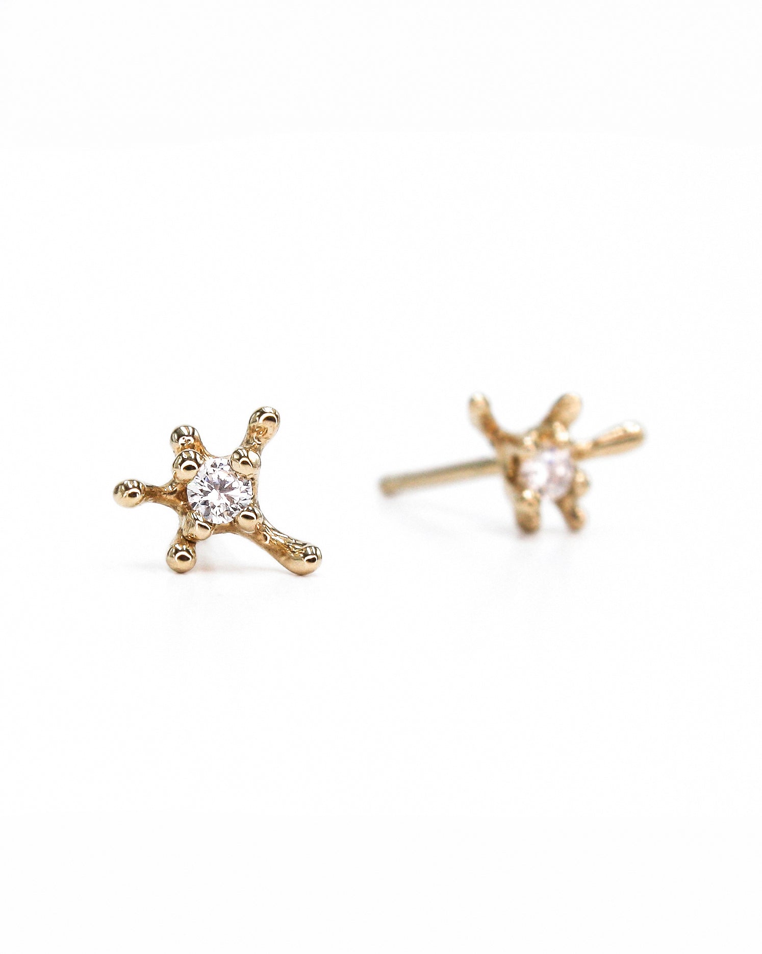 עגילי גלורי קורל Yael Pilo | Handcrafted Creations